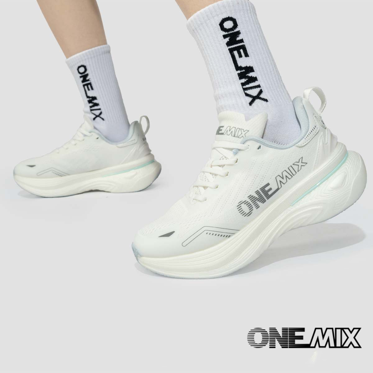 ONEMIX New Shock-Absorbing and - Reflective Night Running Shoes ulasan dan harga